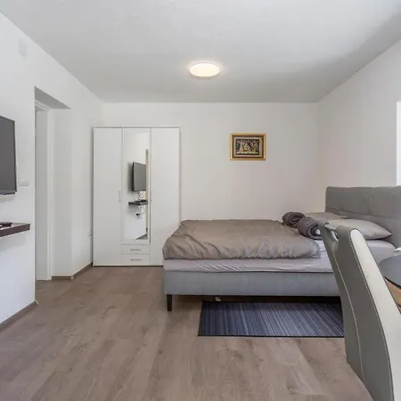 公寓 1 Bedroom Awesome In Polje Polje (Krk)