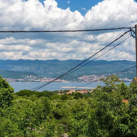 1 Bedroom Awesome In Polje Polje (Krk)